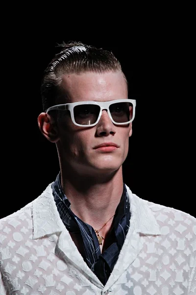 Look 55